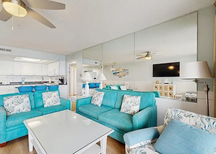 Stunning Beachfront With Balcony Tennis & Views Pools Gym & Ac *