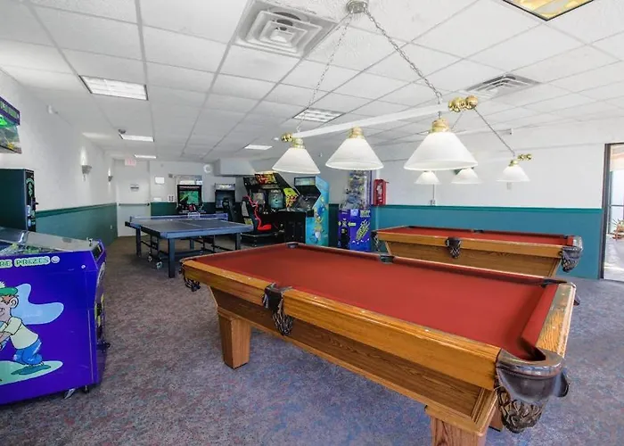 Stunning Beachfront With Balcony Tennis & Views Pools Gym & Ac Holiday home Ocean City