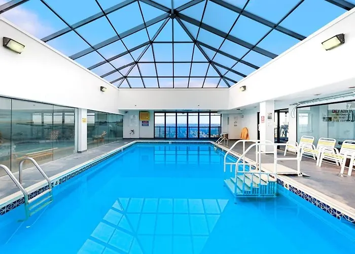 Stunning Beachfront With Balcony Tennis & Views Pools Gym & Ac Ocean City